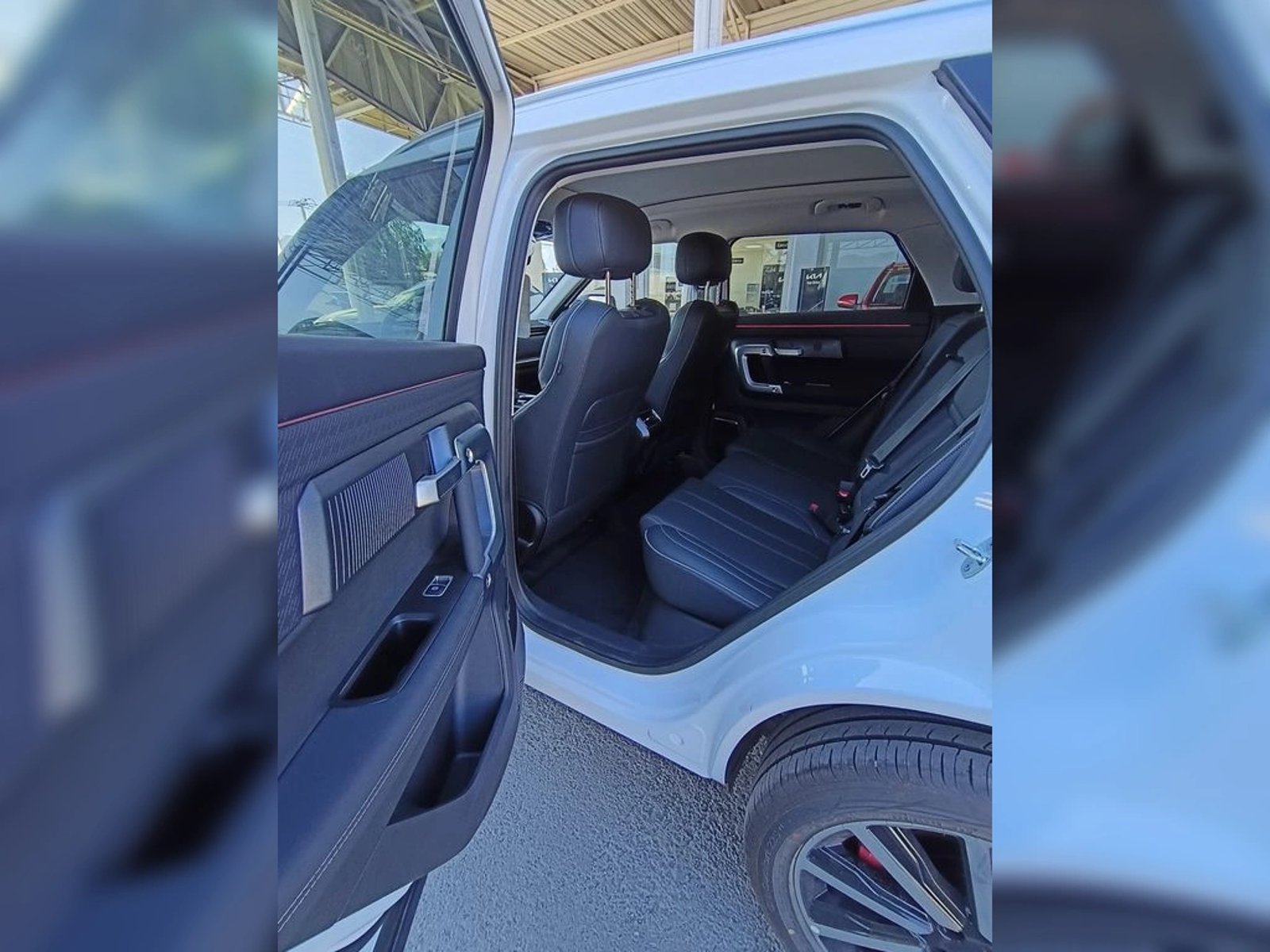 Jaecoo 7 SUMMIT 1.6TGDI DCT-7 AWD 2026 - Imagen 7 de 15