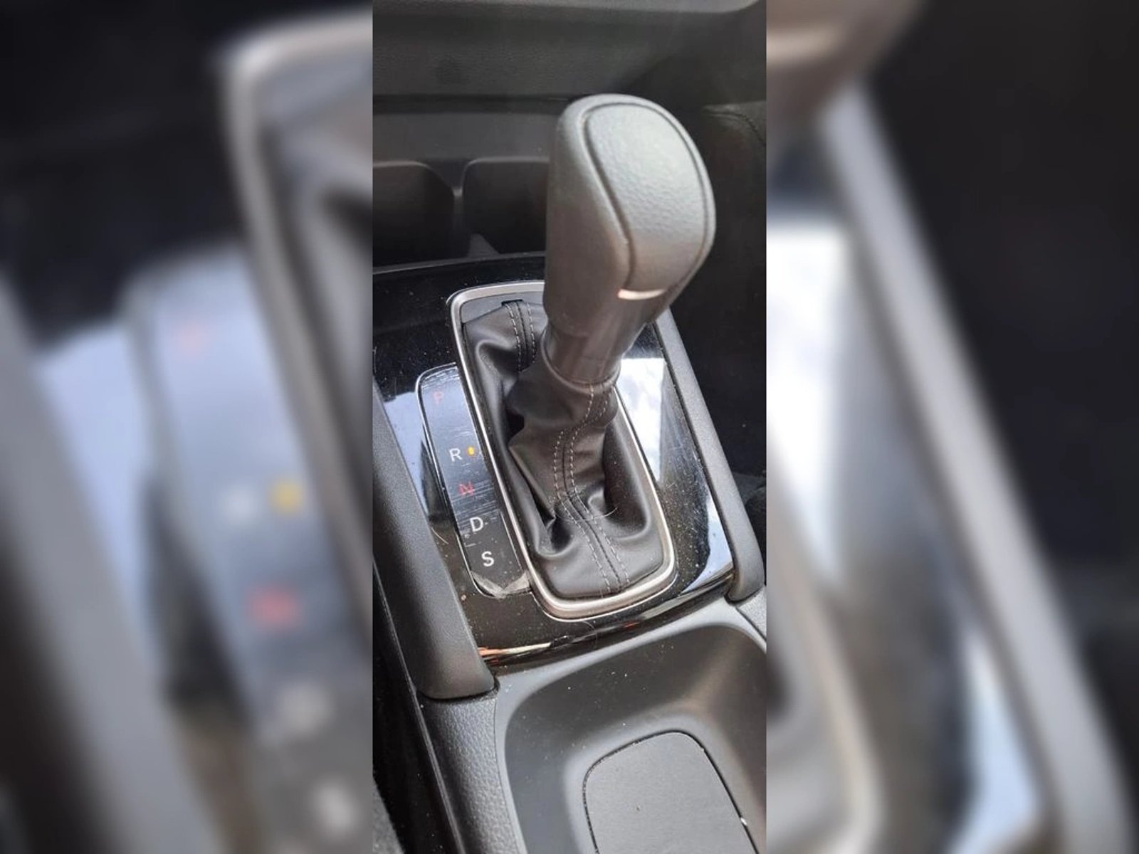 Honda WR-V TOURING 1.5 AUT 4X2 2026 - Imagen 7 de 14