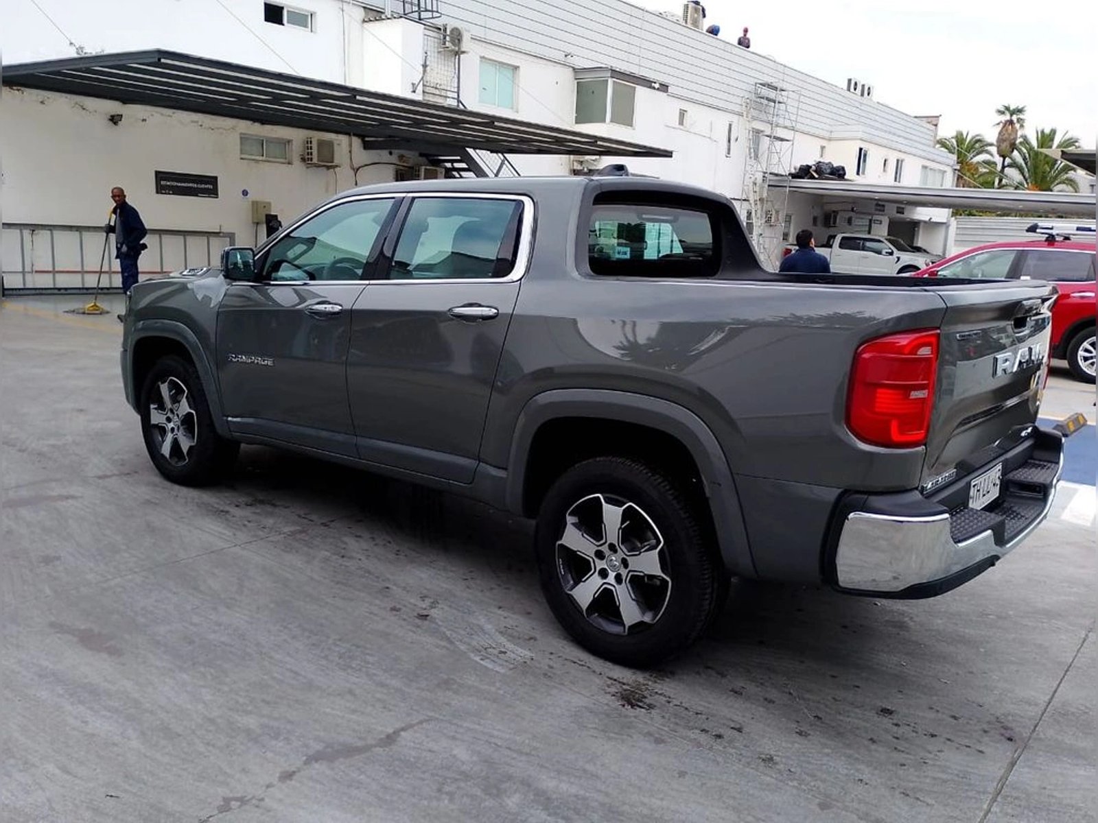 RAM RAMPAGE Laramie 2024 - Imagen 5 de 18