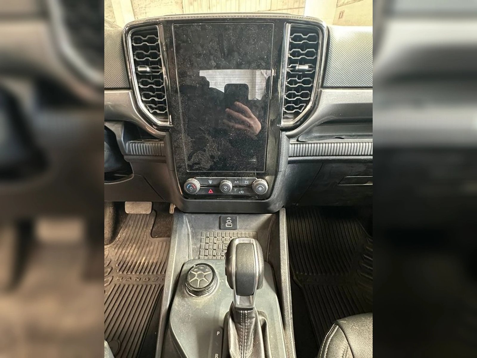 FORD RANGER XLT 4x4 2.0L AT 2024 - Imagen 9 de 14