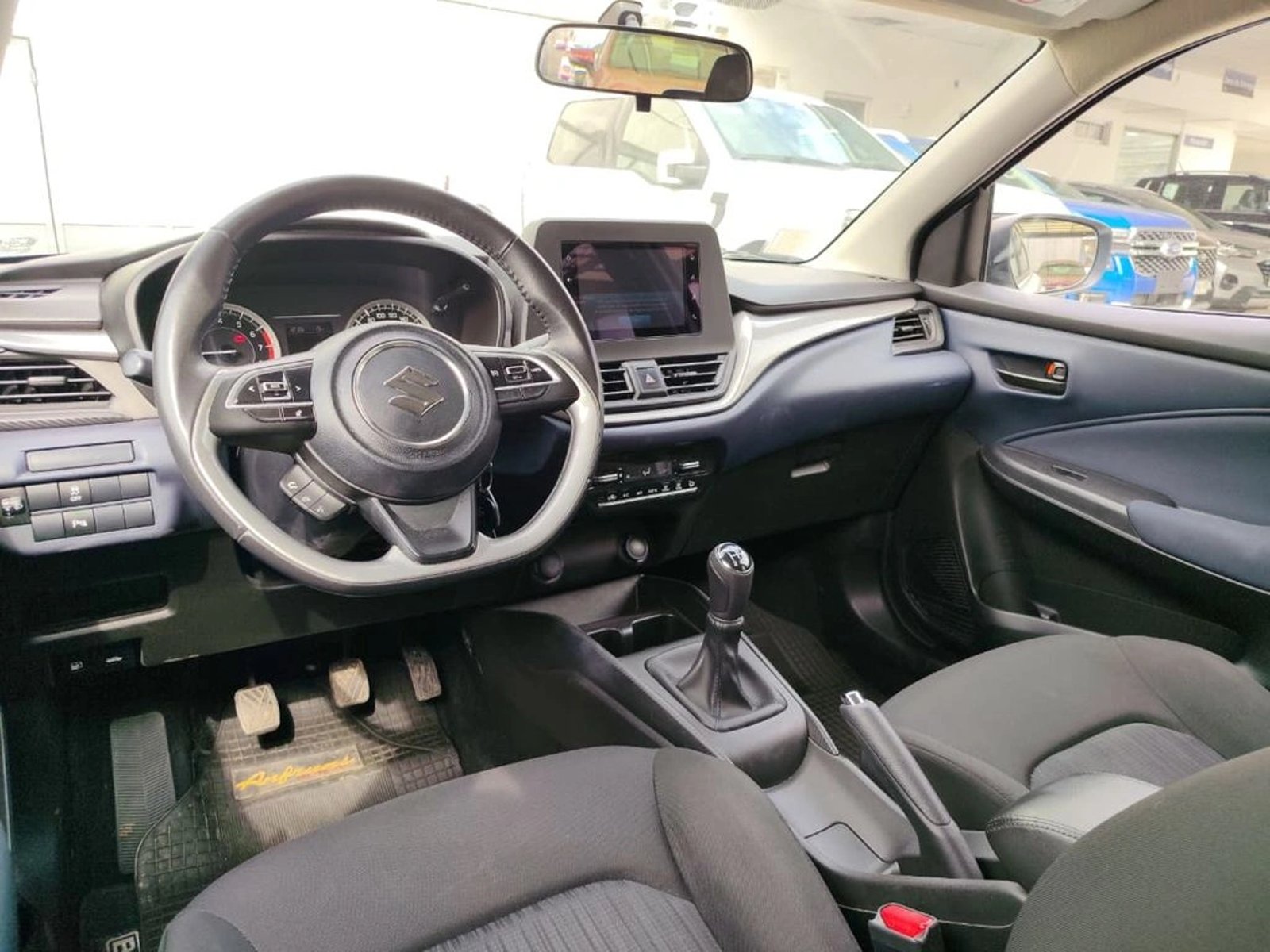 Suzuki BALENO GLS 2023 - Imagen 9 de 15