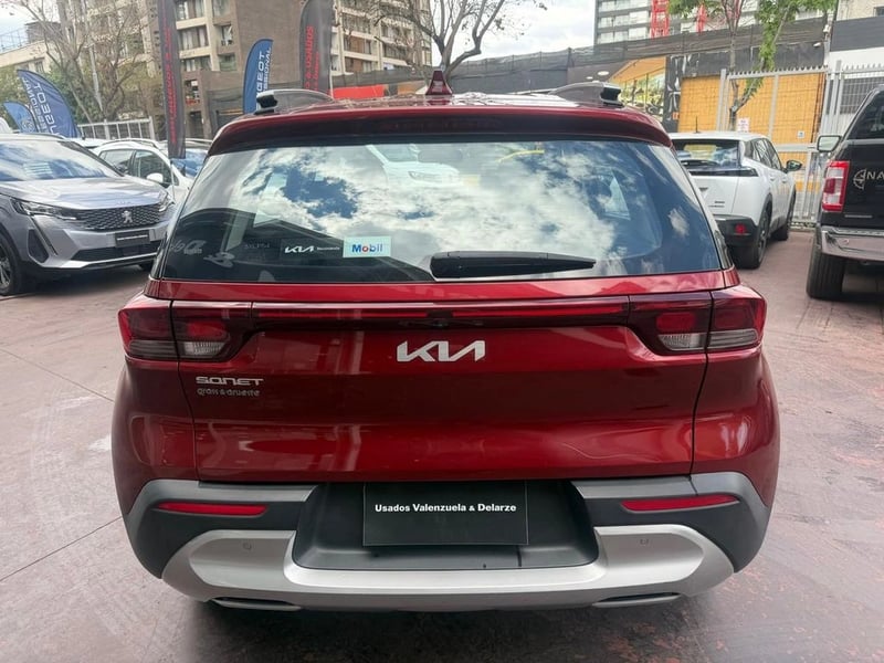Kia SONET EX 1.5L 6MT(2110) 2023 - Imagen 5 de 13