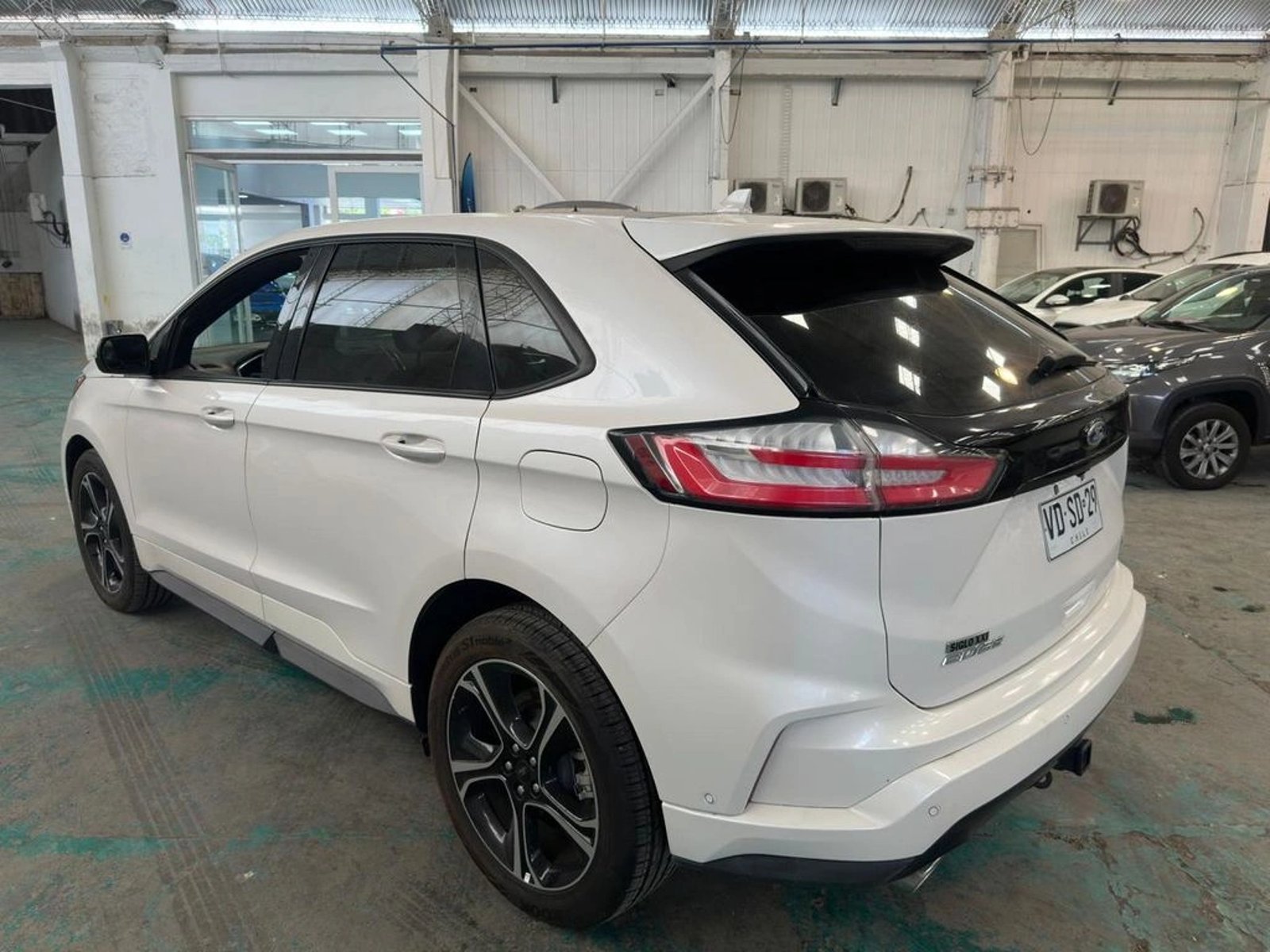 Ford EDGE 2.7 ST ECOBOOST 4X4 V6 AT 5P 2020 - Foto 4 de 11