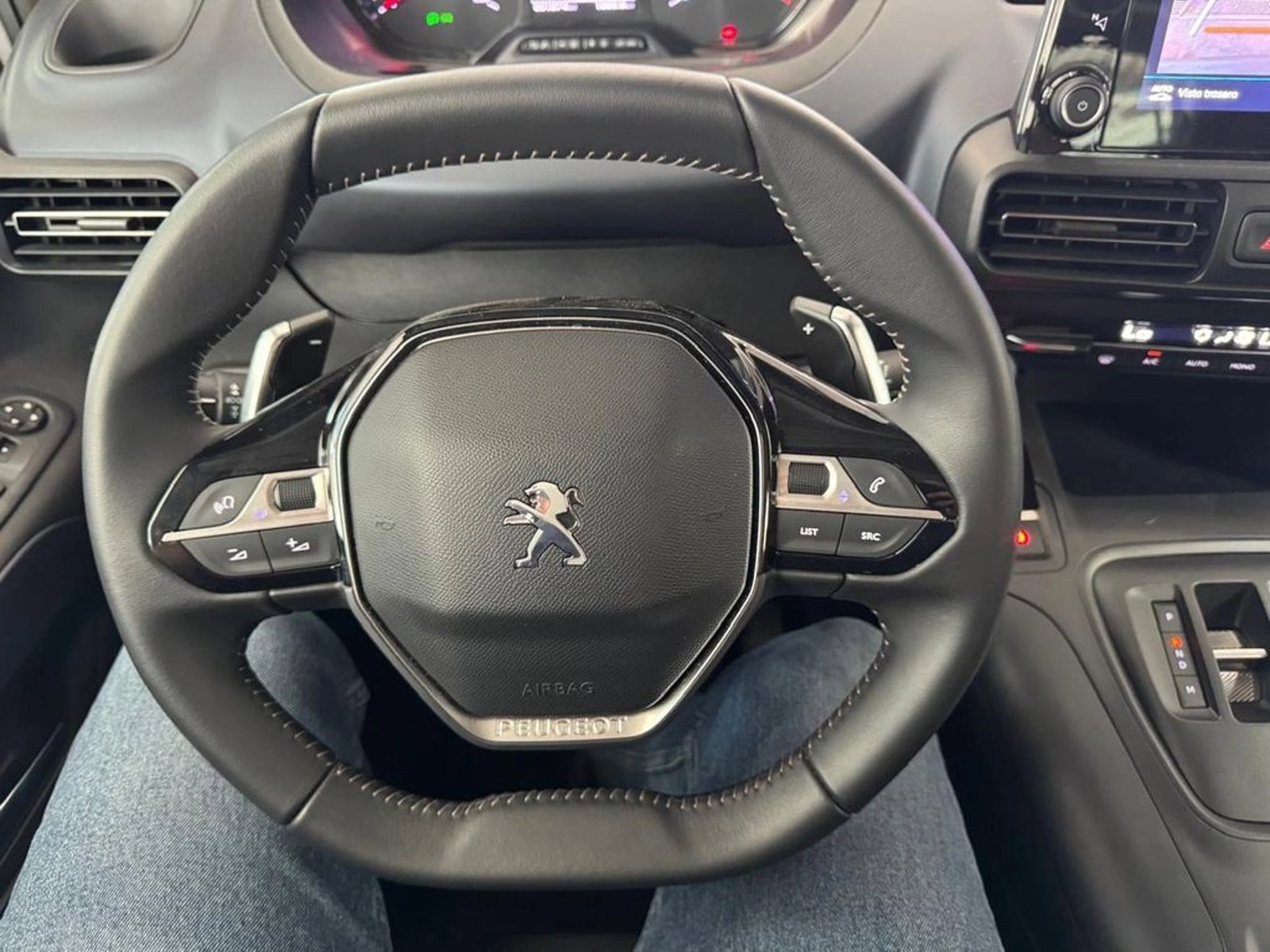 PEUGEOT RIFTER Allure 2025 - Imagen 12 de 19