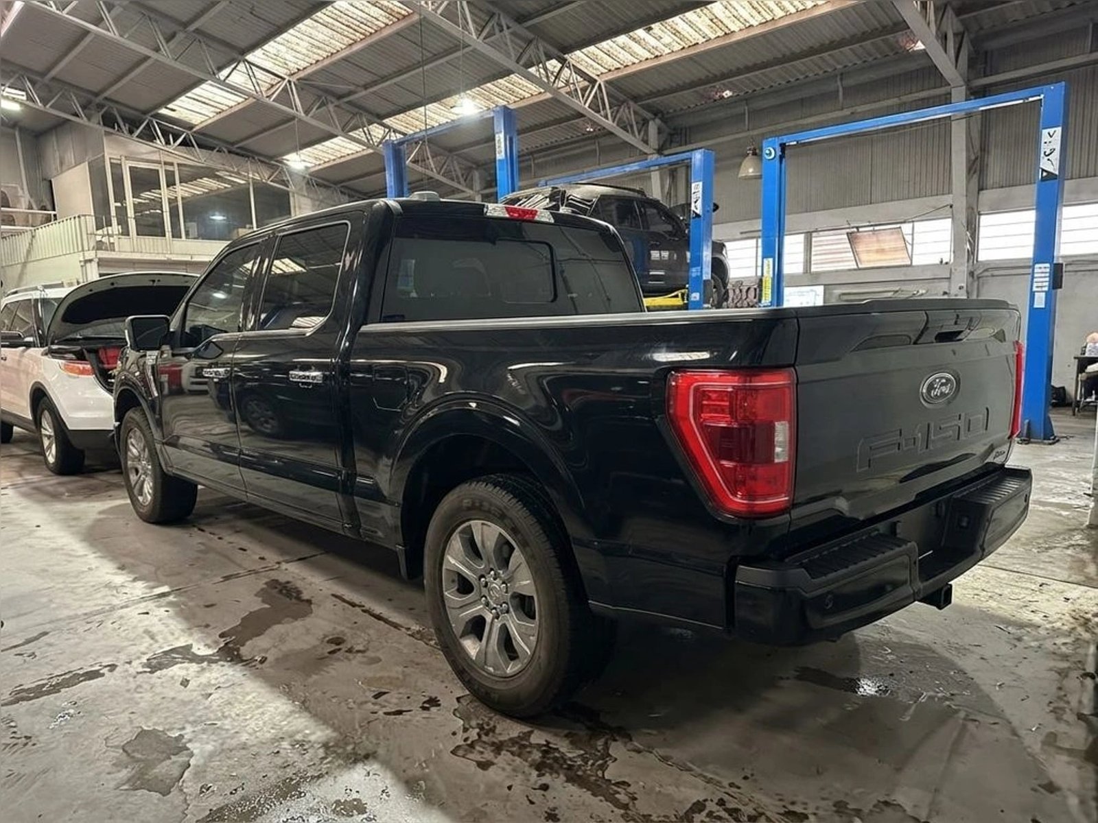 Ford F-150 Platinum 4WD AT 2021 - Foto 3 de 7