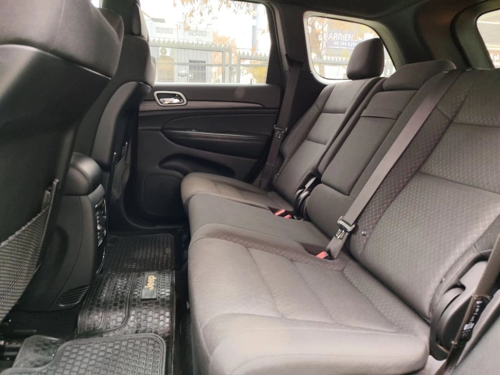 Jeep GRAND CHEROKEE Laredo 4X2 3.6L 2021 - Imagen 14 de 14