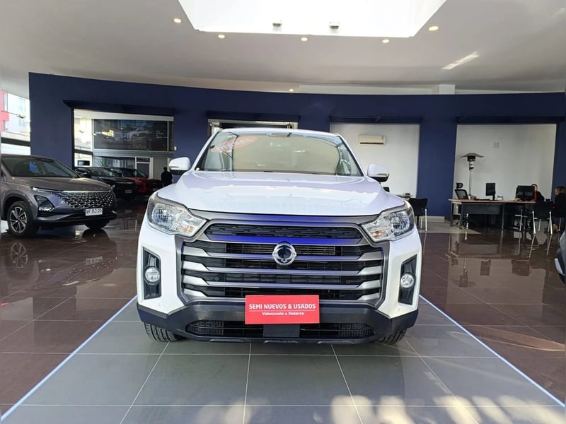 SsangYong GRAND MUSSO 2.2 4X2 MT FULL-QL612 2024 - Imagen 10 de 20