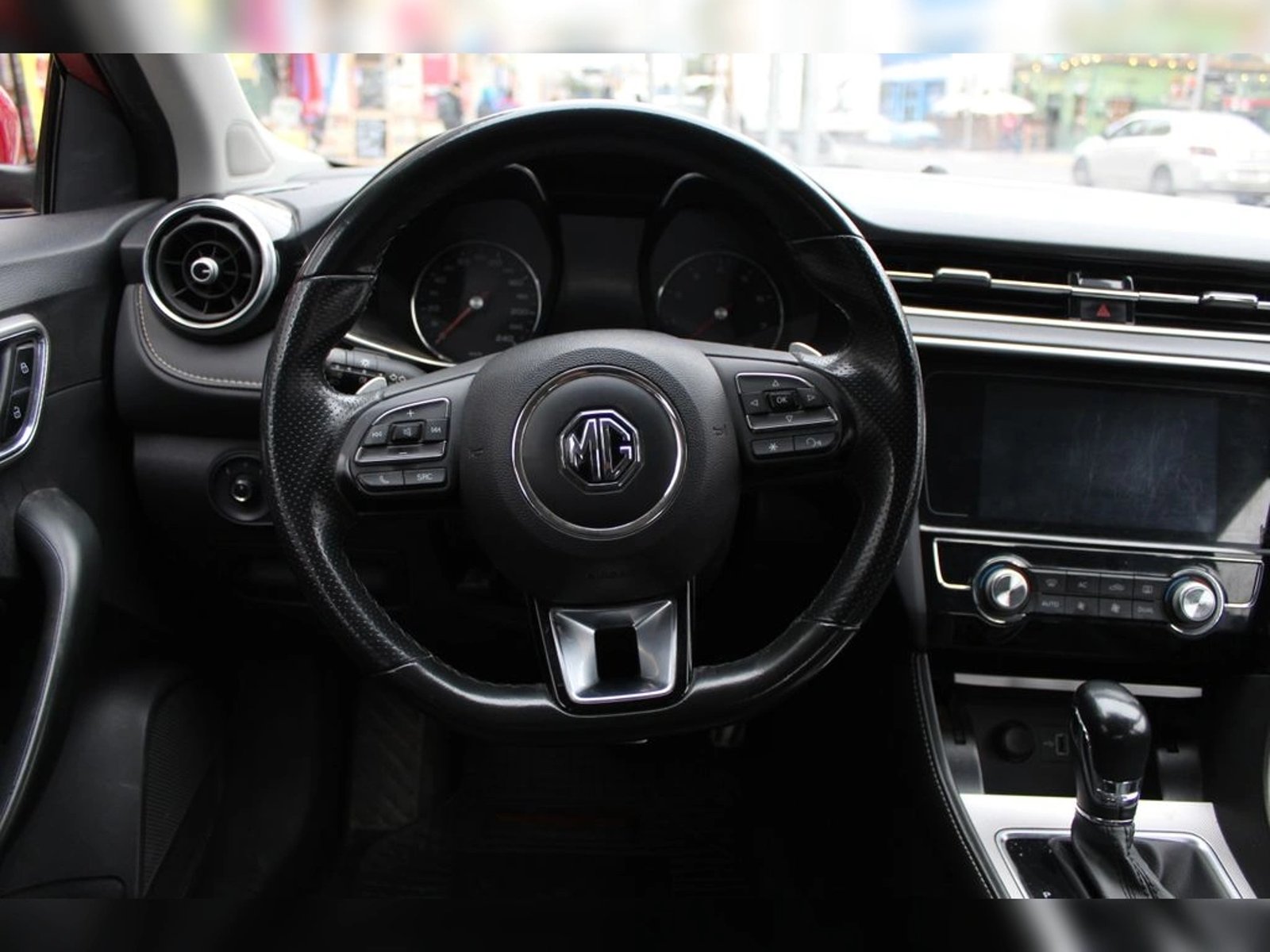MG 6 DLX 1.5 AUT 2020 - Imagen 9 de 10