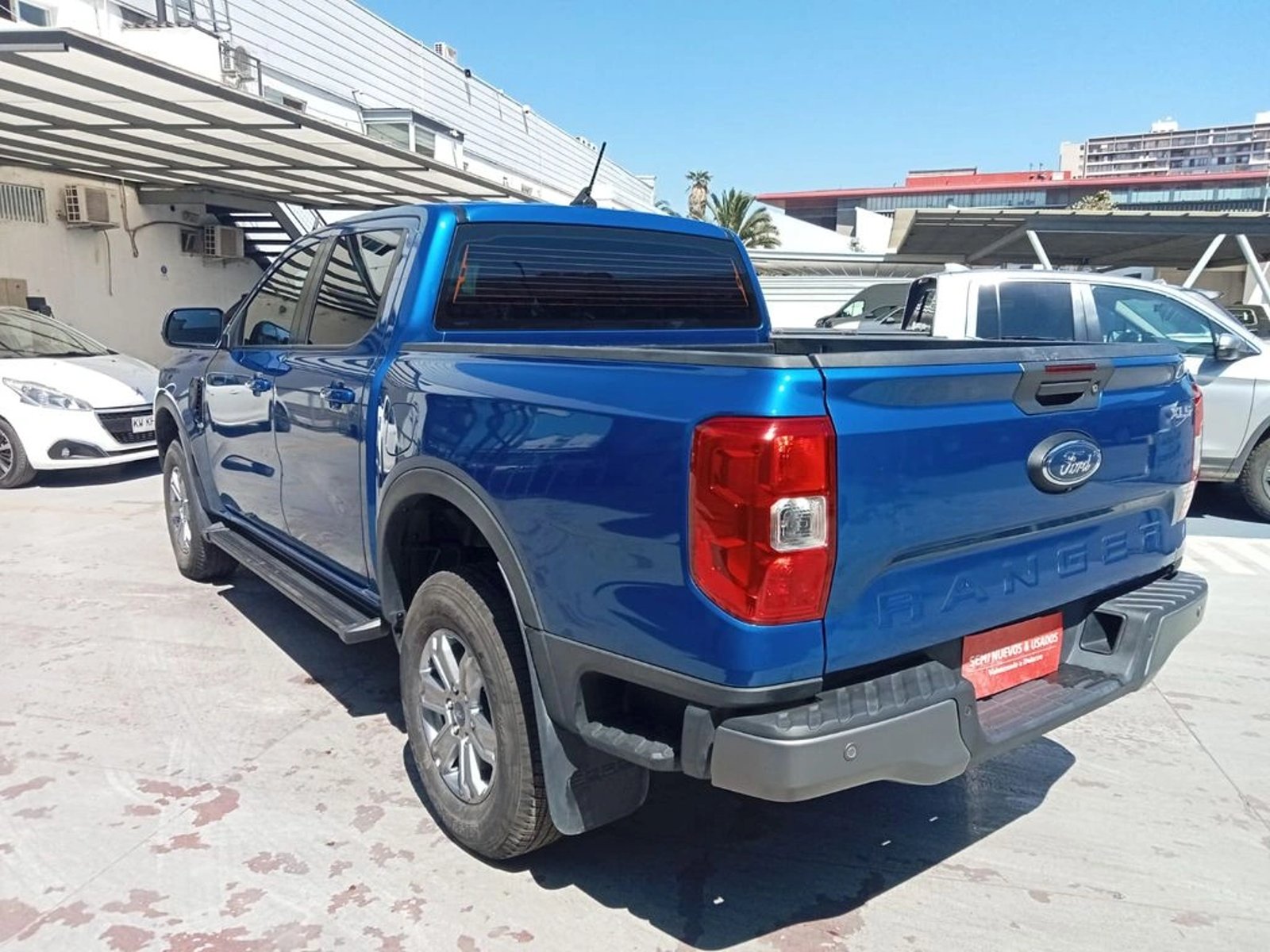FORD RANGER XLS 4x2 2.0L MT 2025 - Imagen 6 de 20