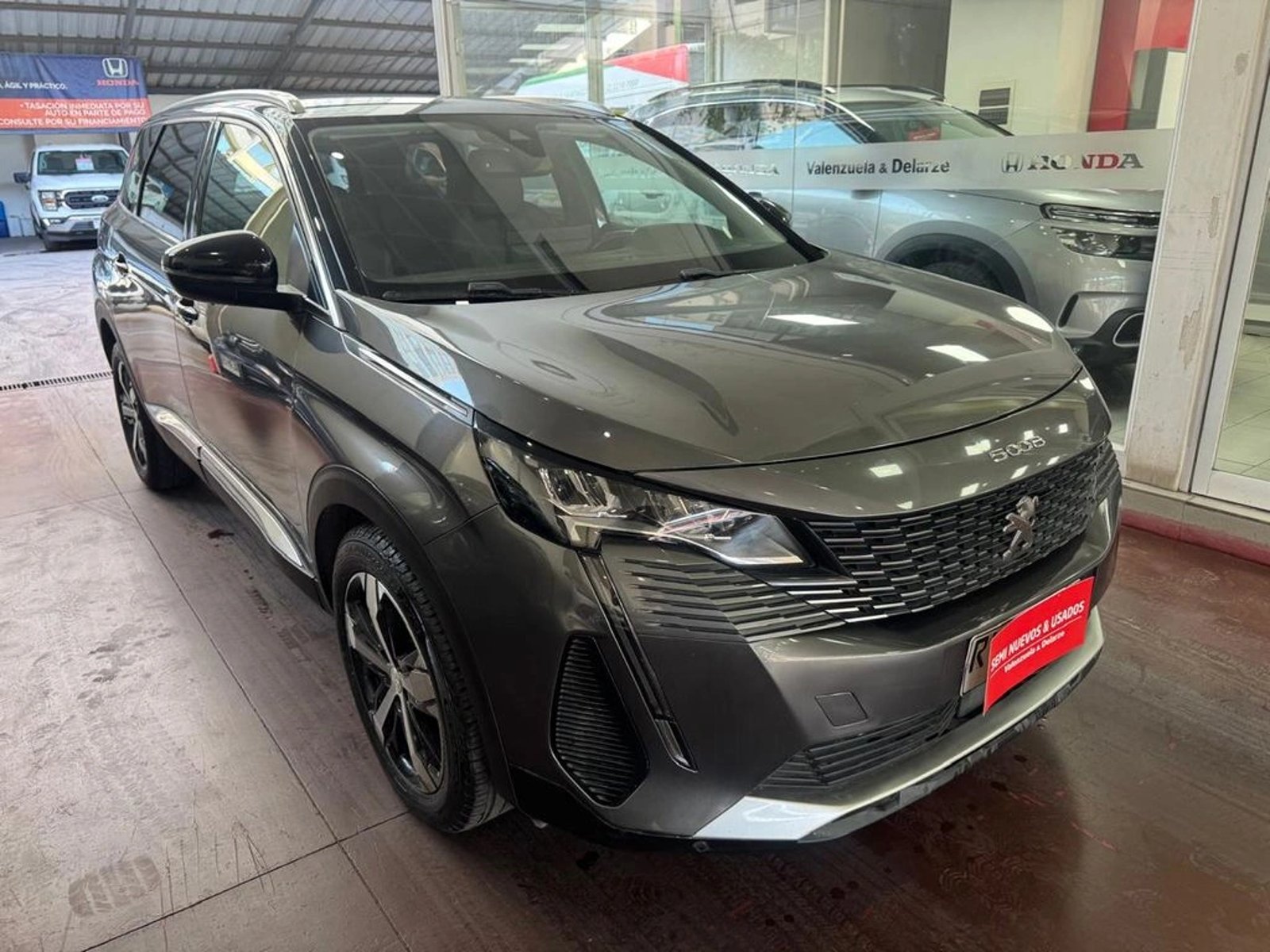 Peugeot 5008 Allure Pack 2022 - Foto 3 de 13