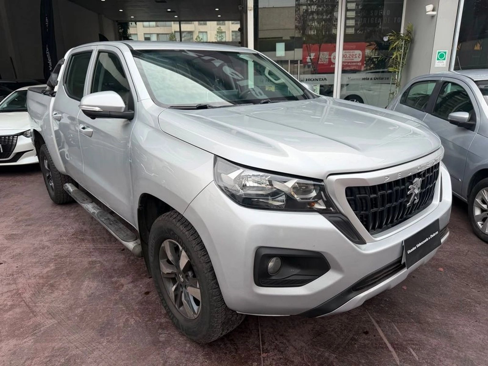 Peugeot LANDTREK Active BlueHDi 180 4x4 AT 2025 - Imagen 3 de 11