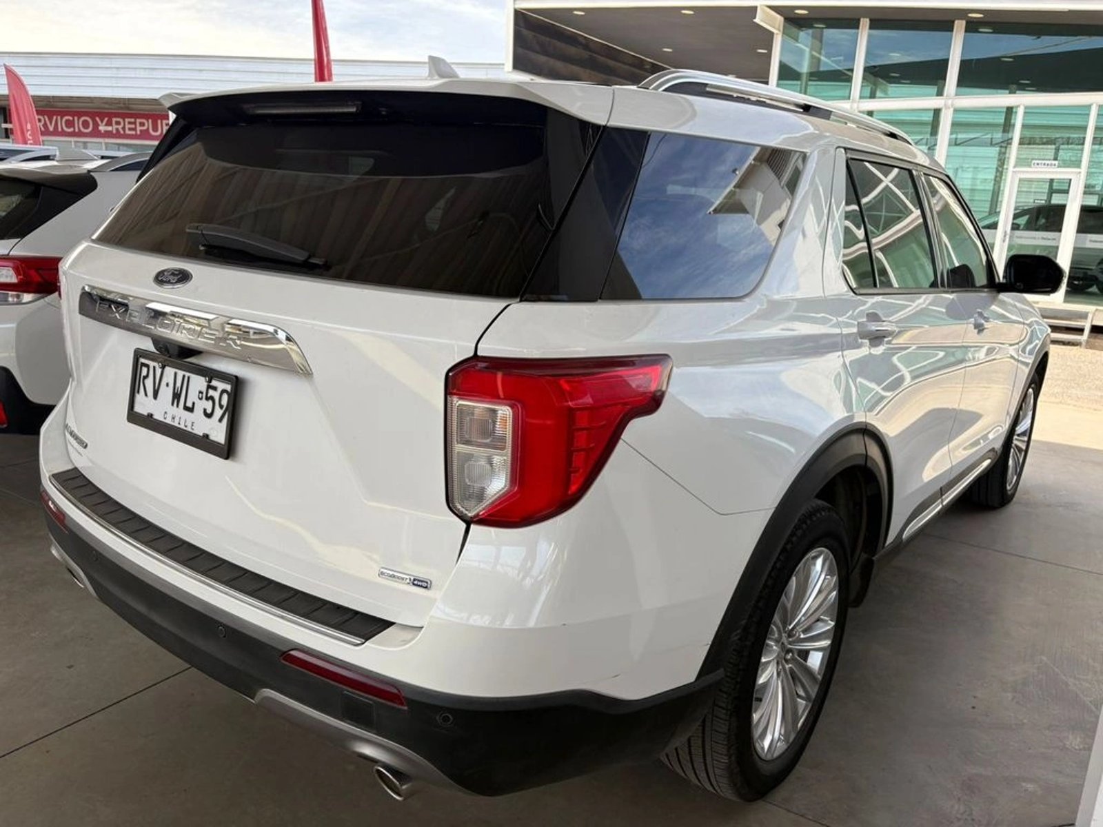 Ford EXPLORER 2.3 ECOBOOST LIMITED 4X4 AT 5P 2022 - Foto 4 de 5