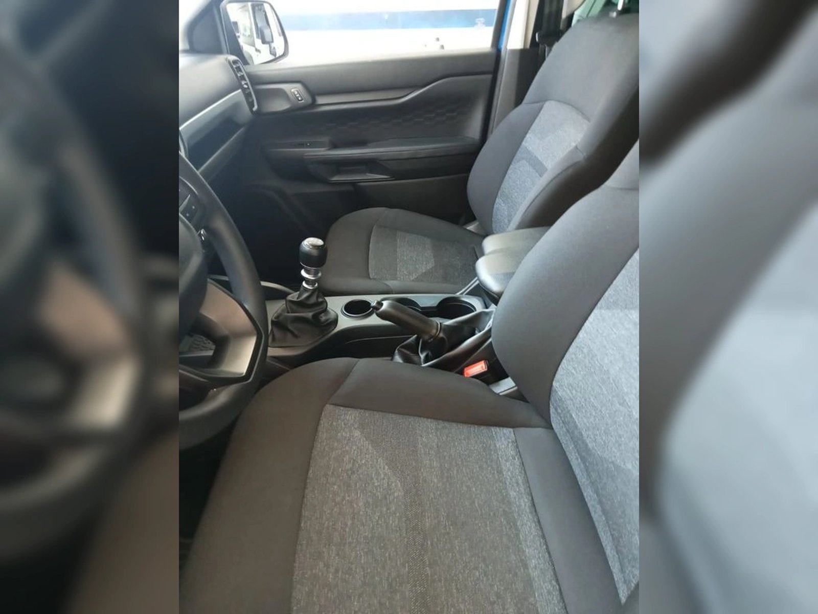 FORD RANGER XLS 4x2 2.0L MT 2025 - Imagen 14 de 20