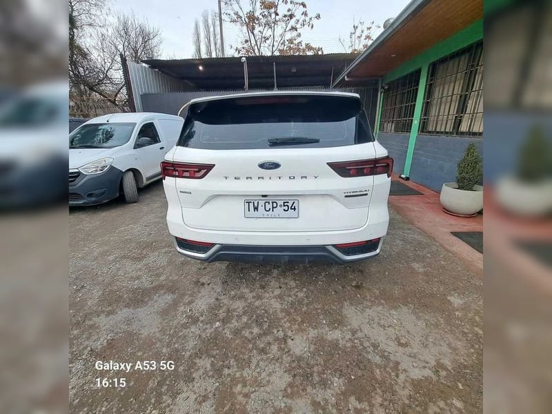Ford TERRITORY Titanium 1.5L AT 2025 - Imagen 4 de 7