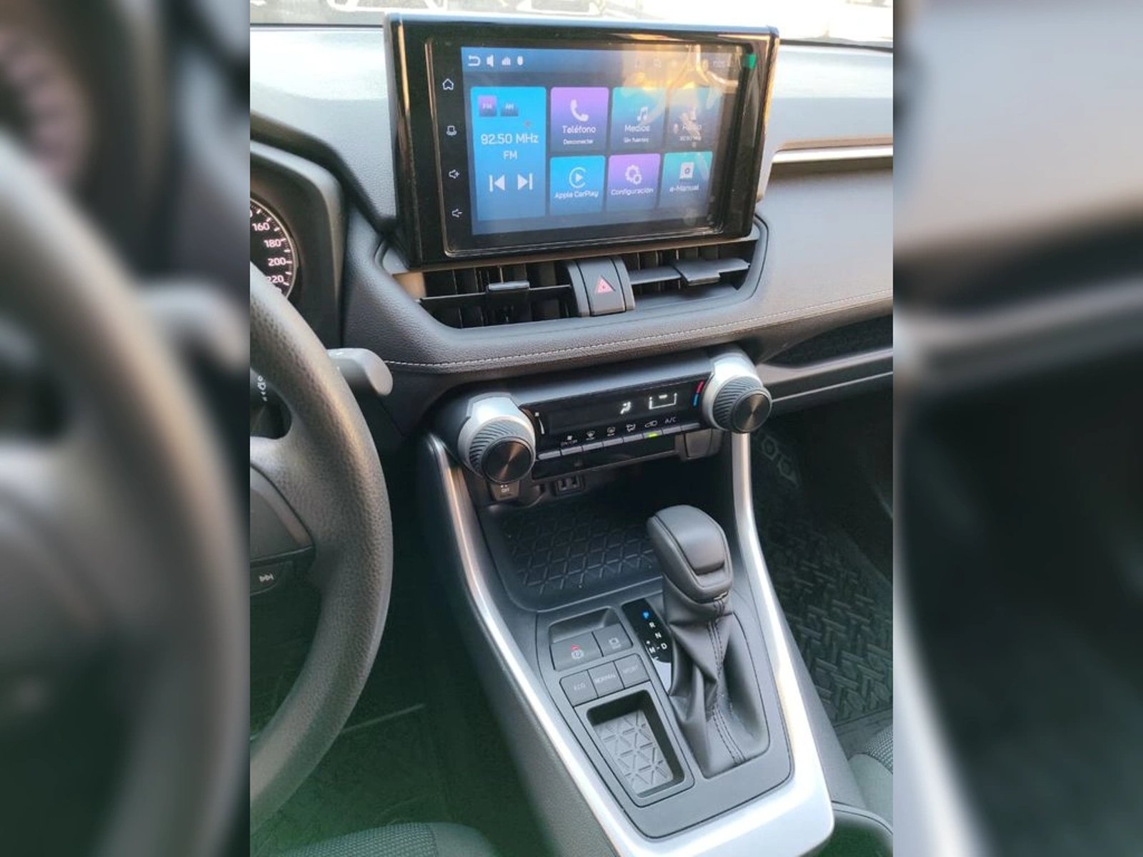 Toyota RAV4 2.0 AUT 2025 - Imagen 12 de 17