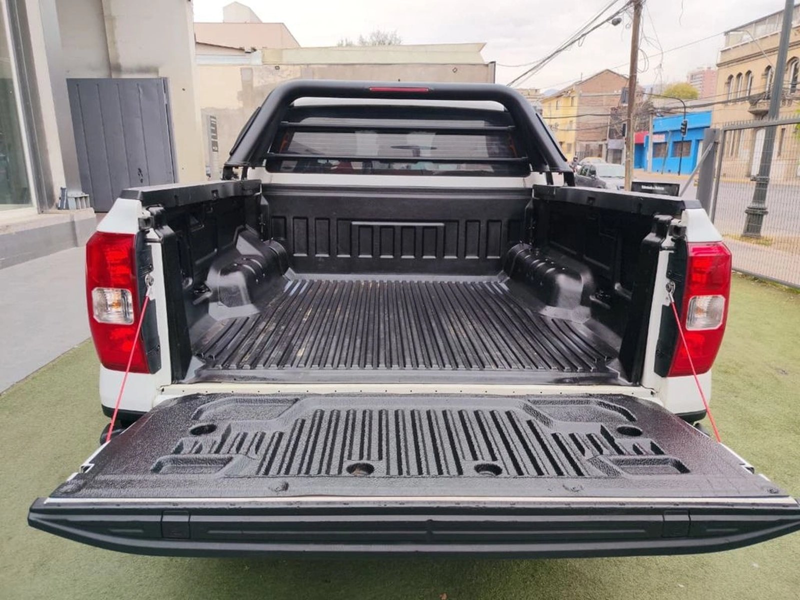 Ford RANGER XLT 4X4 2.0L MT 2024 - Imagen 7 de 19