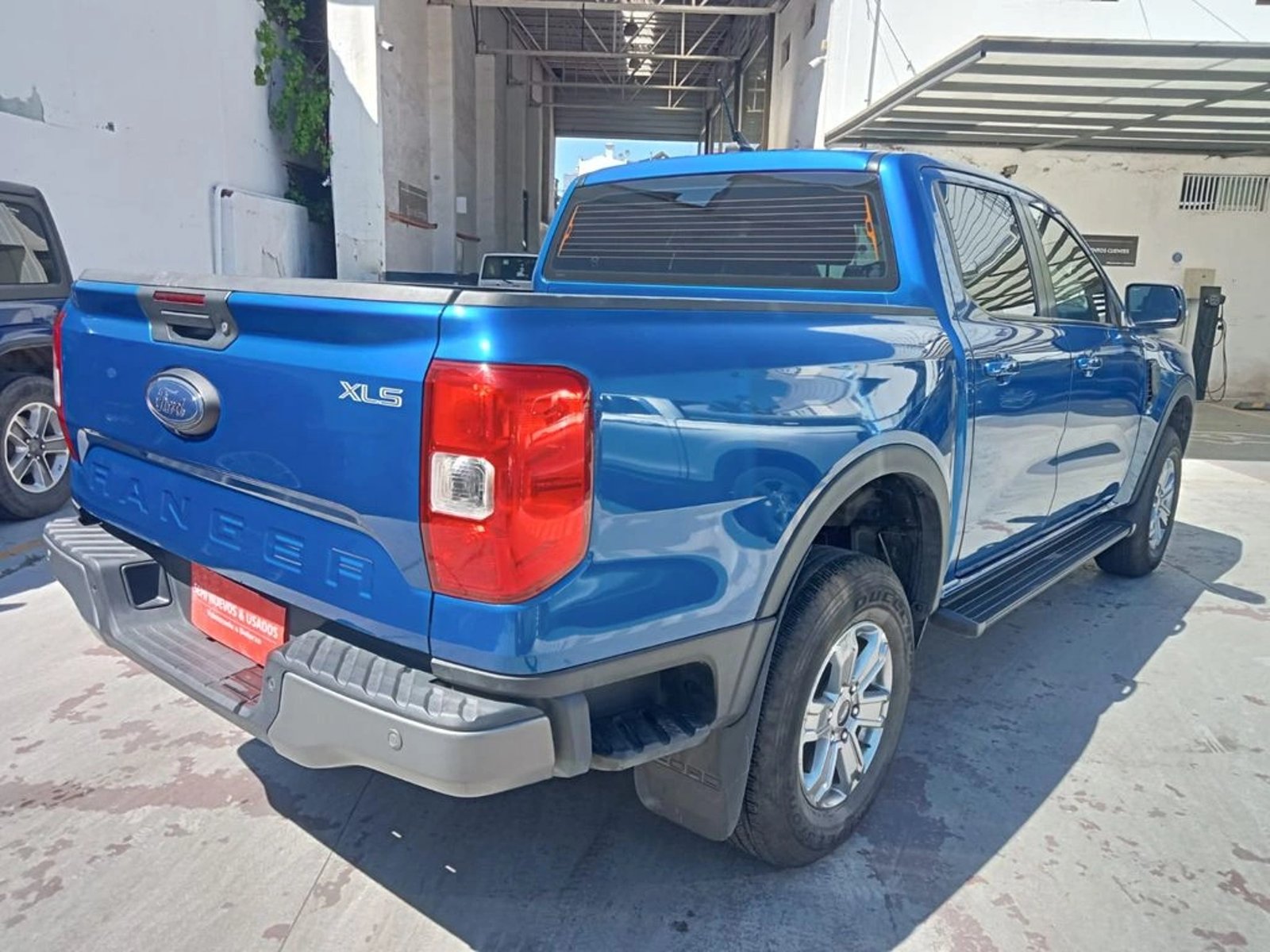FORD RANGER XLS 4x2 2.0L MT 2025 - Imagen 8 de 20