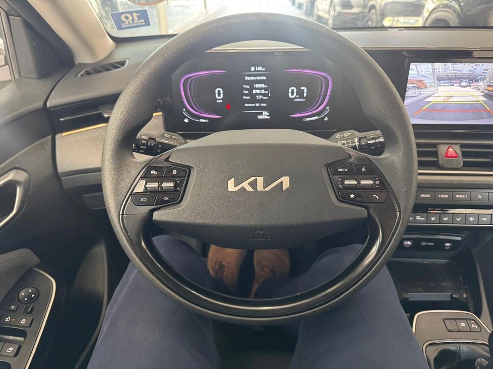 KIA K3 Cross EX Full 2024 - Imagen 12 de 19