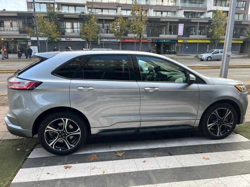 Ford EDGE ST 2.7L AWD 2023 - Imagen 7 de 19