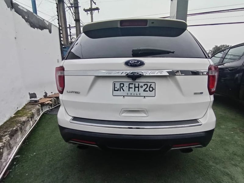 Ford EXPLORER Limited Ecoboost 2.3L 4x4 2020 - Imagen 6 de 14
