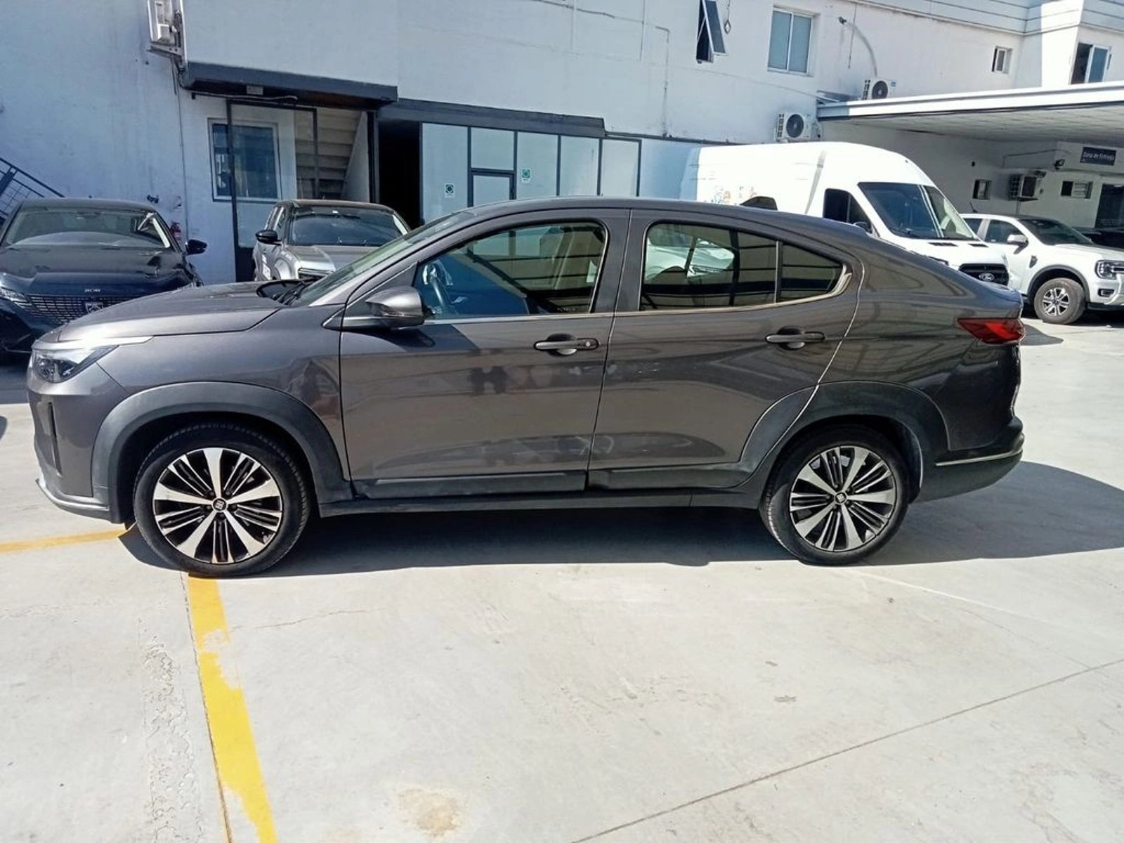 Fiat FASTBACK Audace CVT 1.0 2024 - Foto 2 de 12