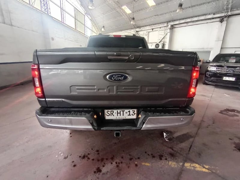 Ford F-150 XLT 4X4 5.0 AUT 2023 - Imagen 6 de 12