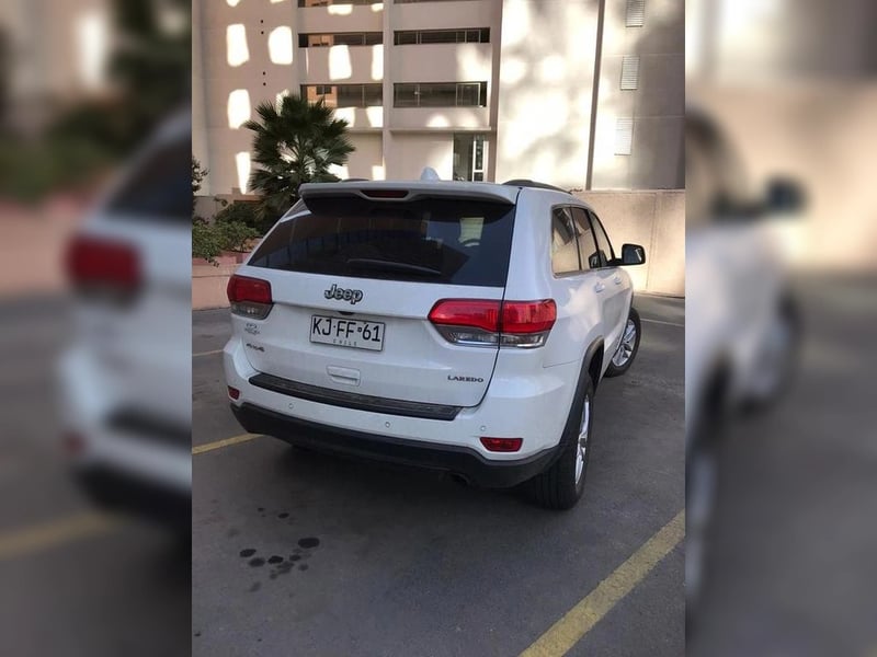 Jeep GRAND CHEROKEE 4X4 3.6 AUT 2018 - Imagen 4 de 5