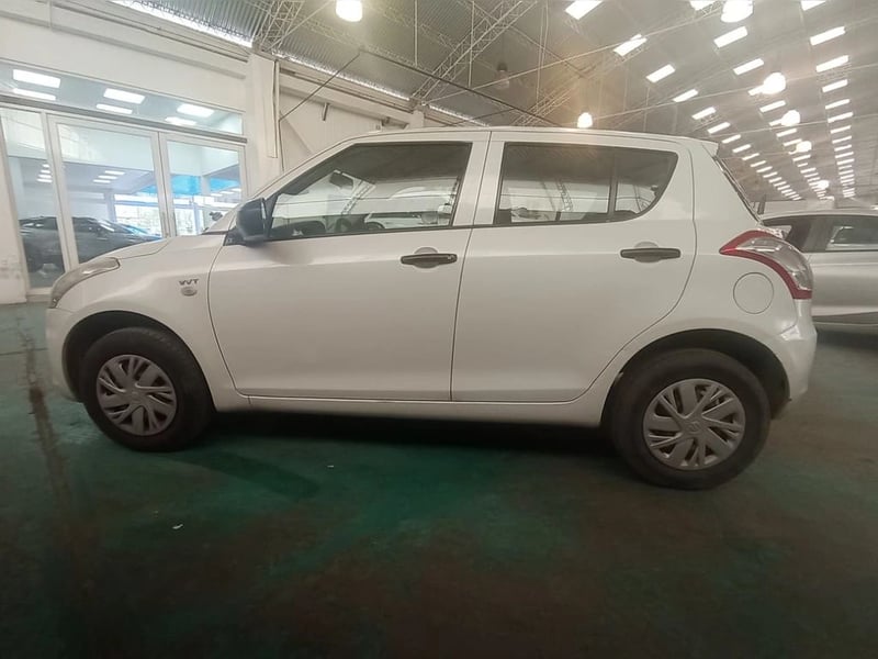 Suzuki SWIFT GA 2018 - Imagen 8 de 14