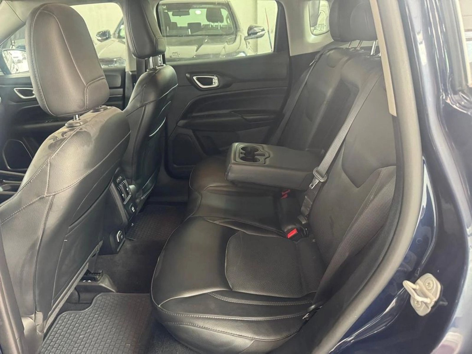 JEEP COMPASS Longitud 1.3 2023 - Imagen 9 de 13