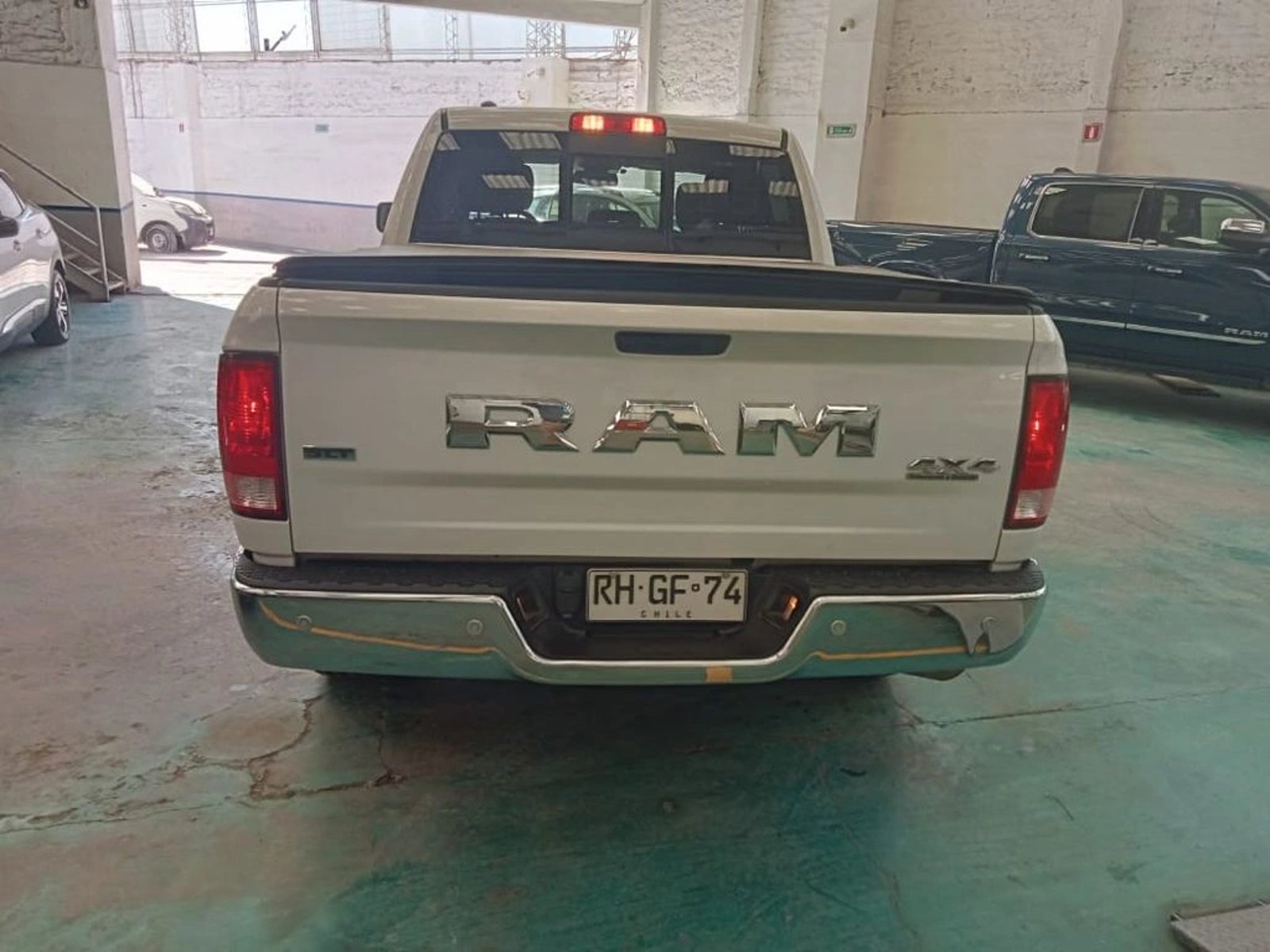 RAM 1500 SLT CREW CAB 2022 - Imagen 6 de 20