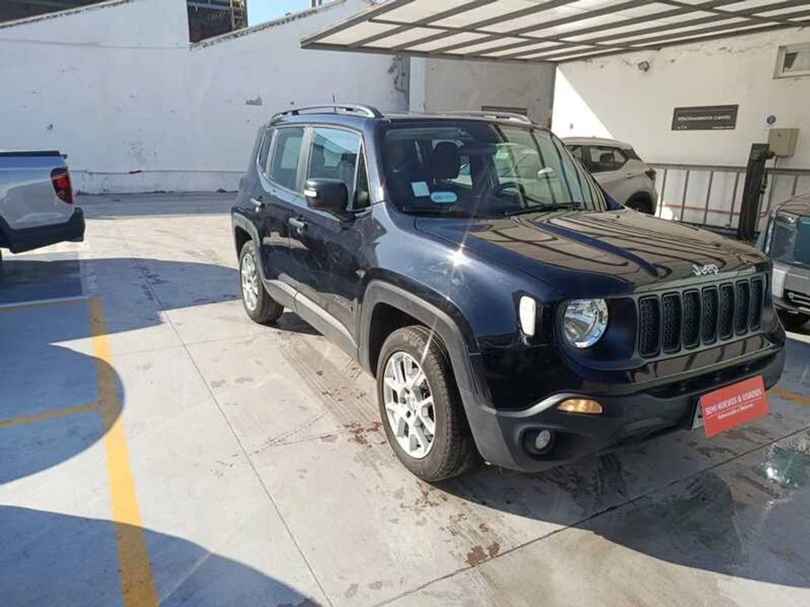 JEEP RENEGADE LX  AT 2022 - Imagen 7 de 18