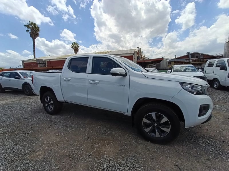 Peugeot LANDTREK Active BlueHDi 180 4x4 AT 2026 - Imagen 4 de 20