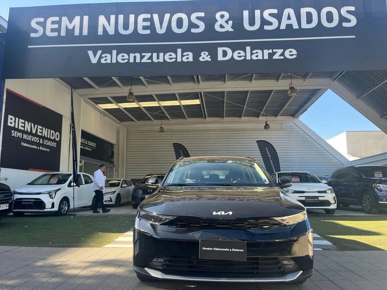 Kia K3 CROSS EX 1.6L 6AT  (2368) 2025 - Foto 2 de 14