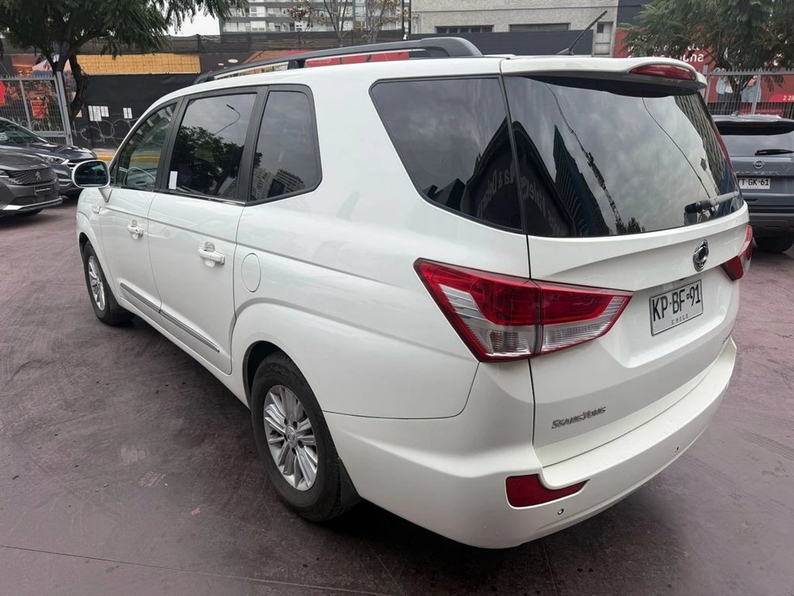 SSANGYONG STAVIC 2.2 M.T 2018 - Imagen 6 de 15