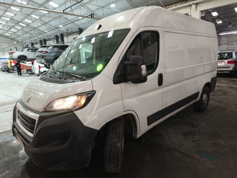 Peugeot BOXER Furgón  L2H2 BlueHDi 165 2025