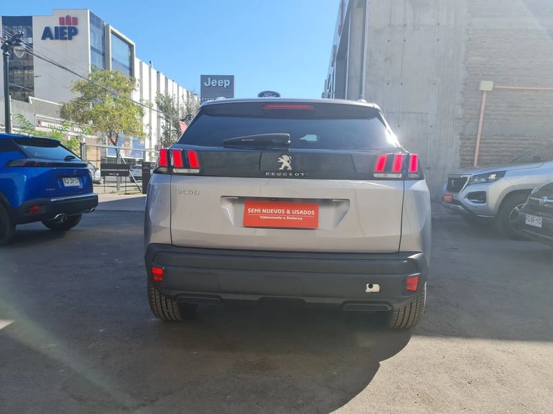 Peugeot 3008 Active Pack Puretech 130 2025 - Imagen 7 de 14