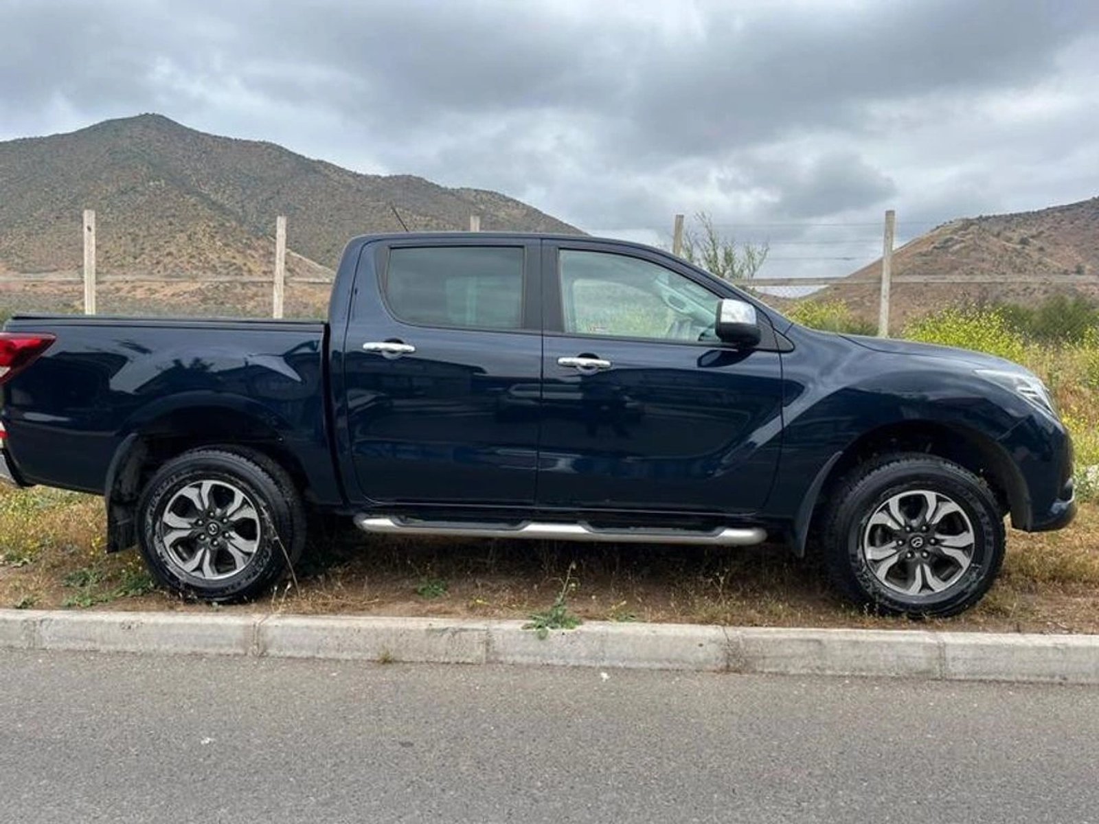MAZDA BT-50 DCAB SDX 4X4 3.2 AUT 2021 - Imagen 4 de 11