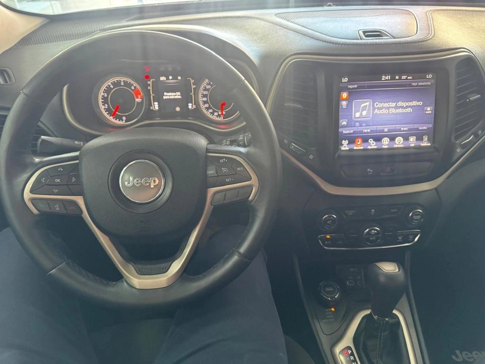 JEEP CHEROKEE LONGITUD 4X4 2.4 2017 - Imagen 11 de 17