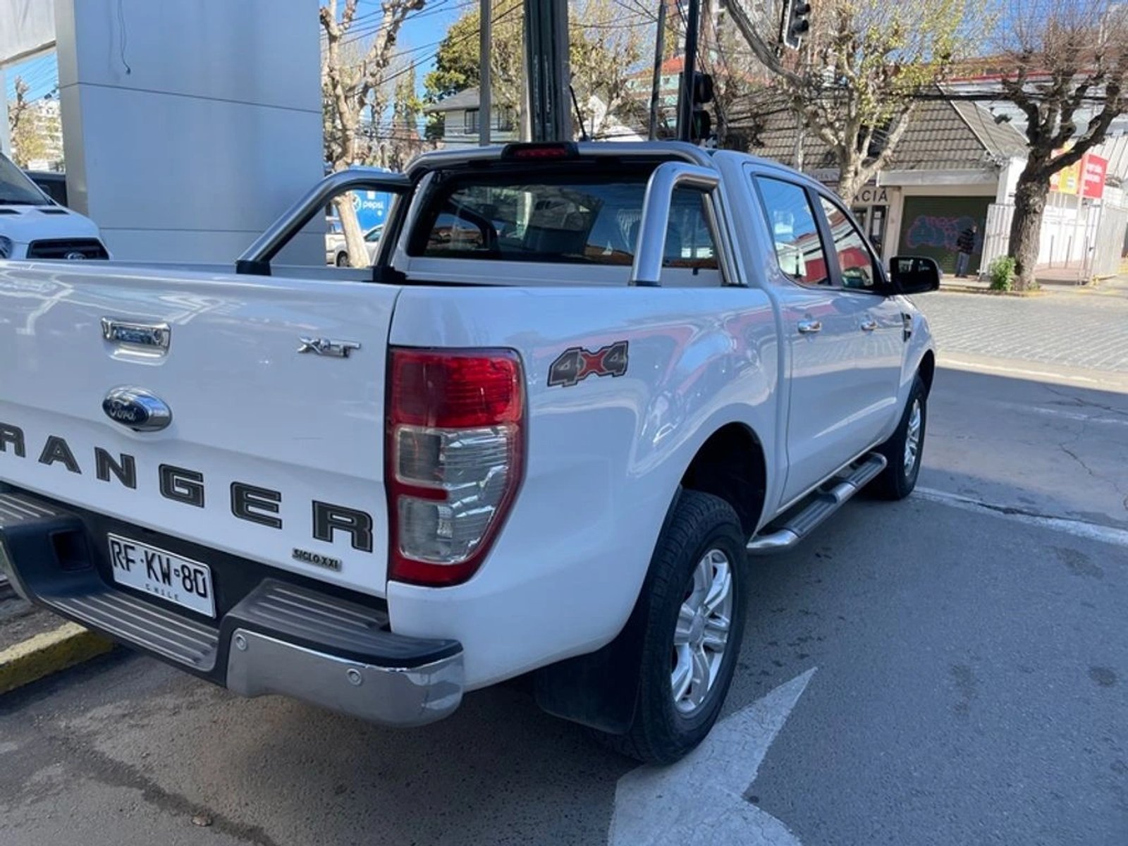 Ford RANGER XLT 4x4 3.2L 2022 - Foto 3 de 5