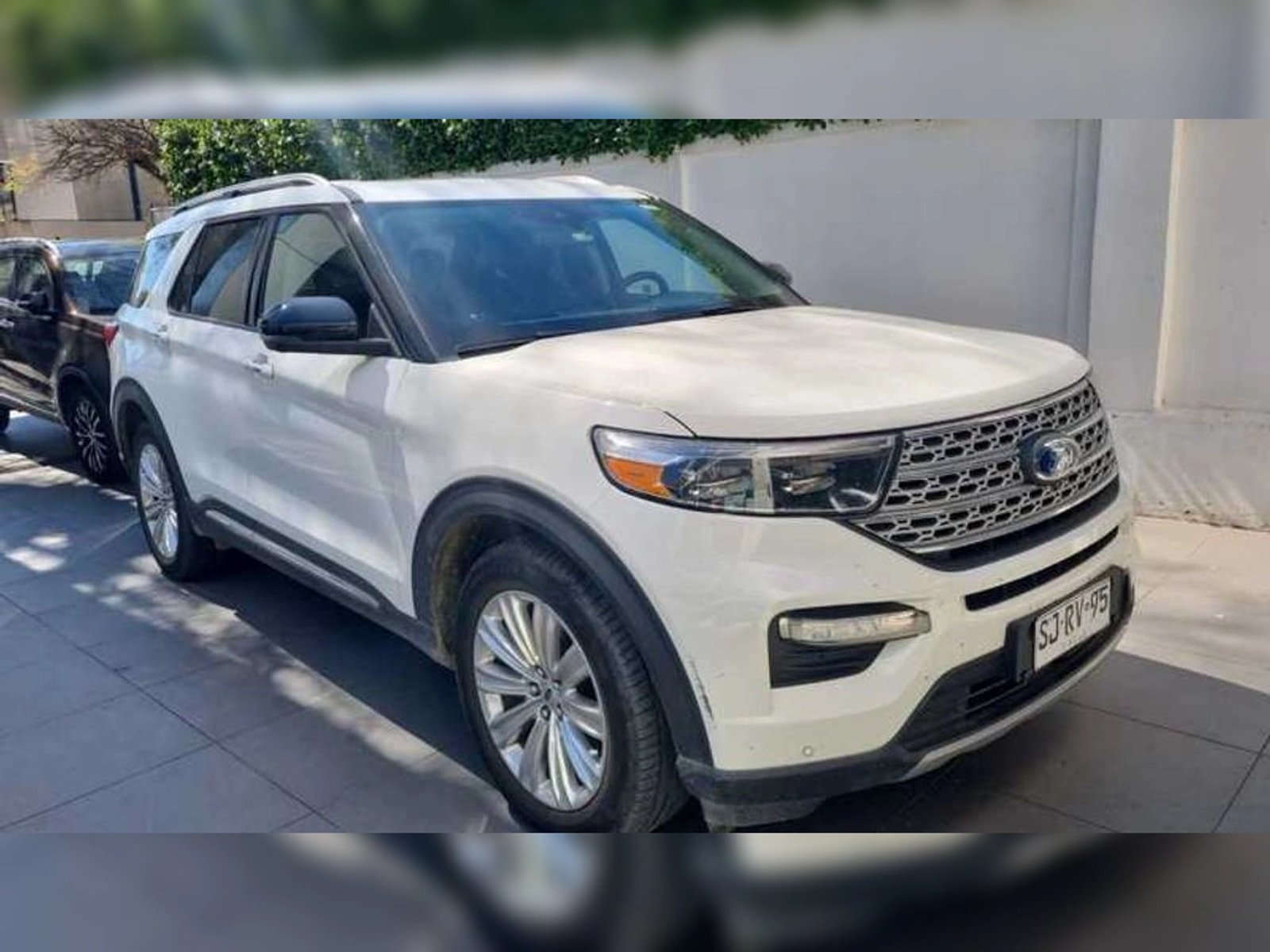 FORD EXPLORER LTD 2.3 AUT 2023 - Imagen 4 de 14