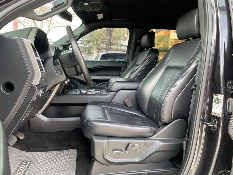 Ford EXPEDITION XLT 2020 - Imagen 14 de 17