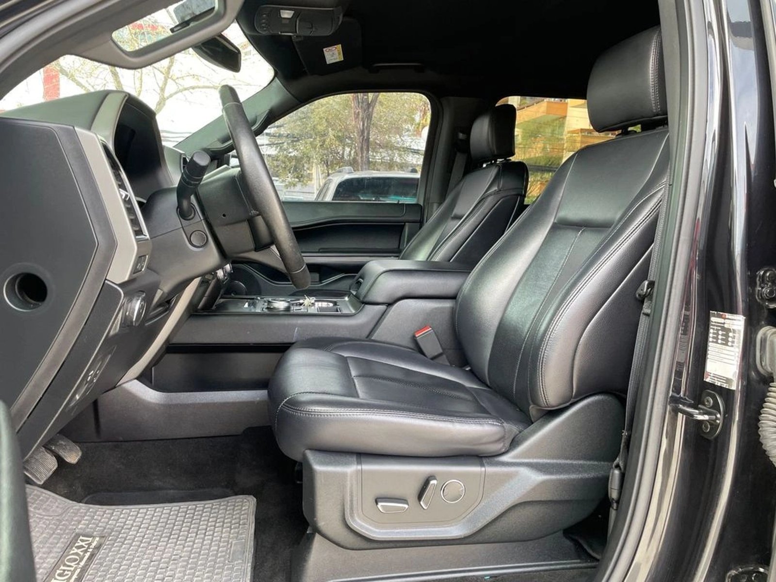 FORD EXPEDITION XLT 2020 - Imagen 14 de 20