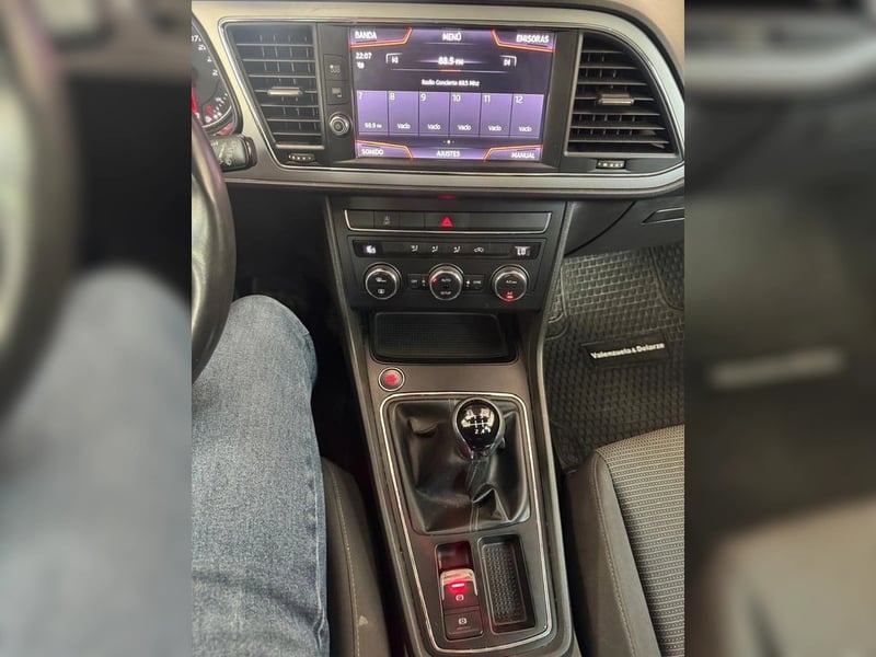 SEAT LEON 1.4 STYLE TSI 4X2 MT 5P. 2021 - Imagen 11 de 12