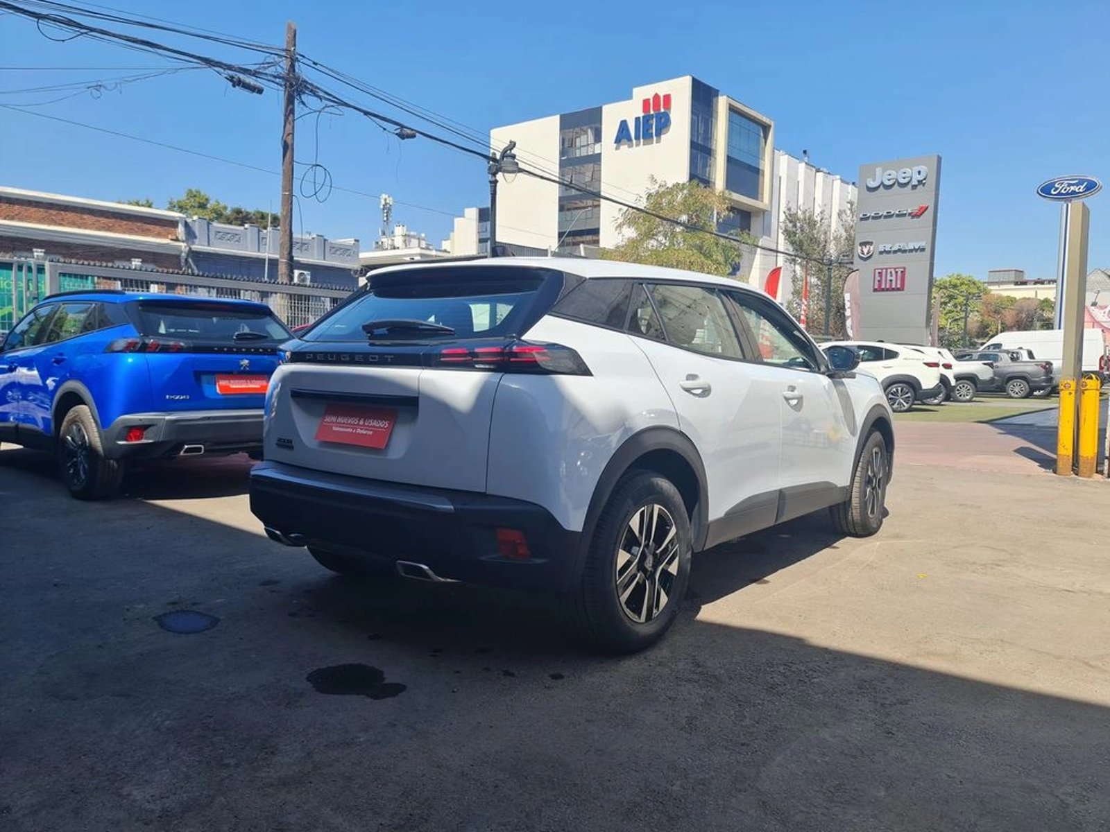 PEUGEOT 2008 MCA Active Puretech 130 2025 - Imagen 6 de 14
