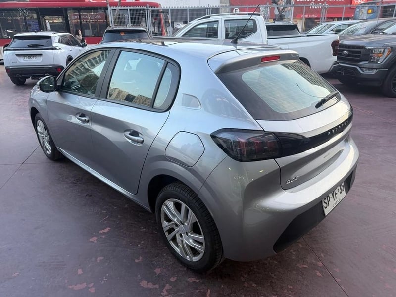 Peugeot 208 75 HP MT 1.2 2023 - Imagen 6 de 12