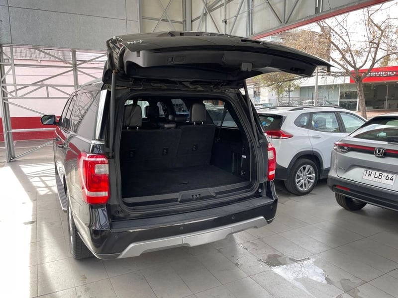 Ford EXPEDITION XLT 2020 - Imagen 7 de 17