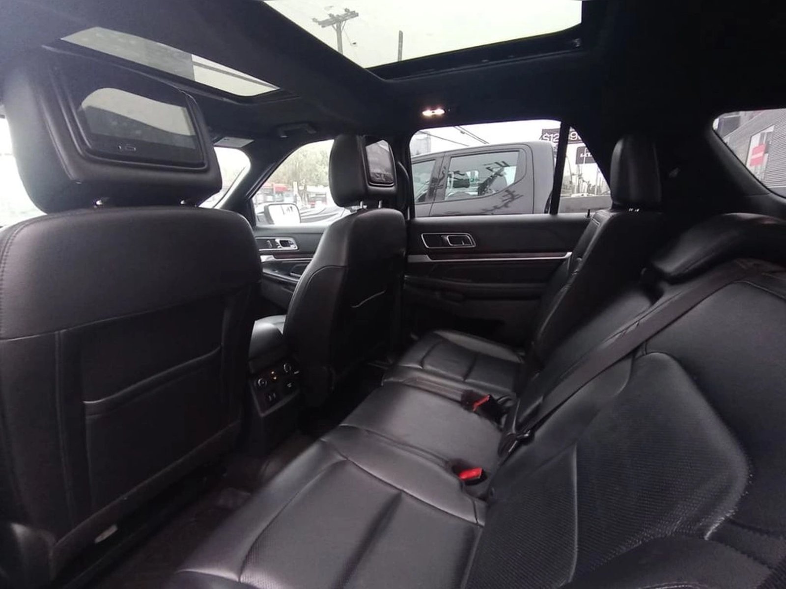 Ford EXPLORER Limited Ecoboost 2.3L 4x4 2020 - Imagen 13 de 14