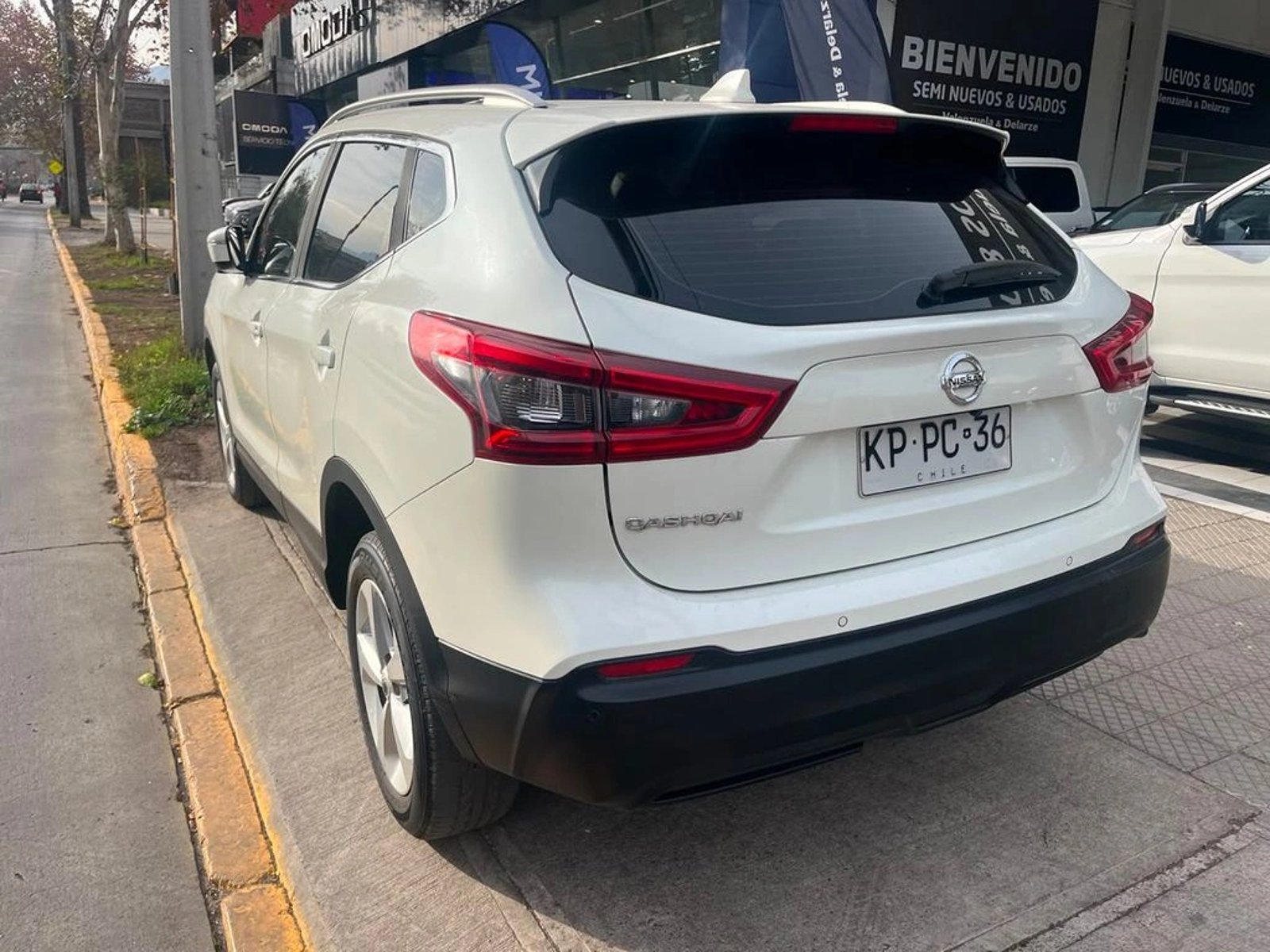 Nissan QASHQAI SENSE 2.0 2018 - Foto 4 de 15