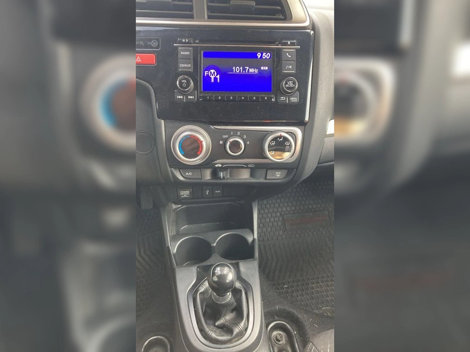 HONDA WR-V EX 1.5 Mec. 2019 - Imagen 10 de 15