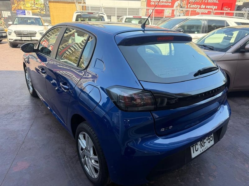 Peugeot 208 Style Puretech 75 2024 - Imagen 6 de 12